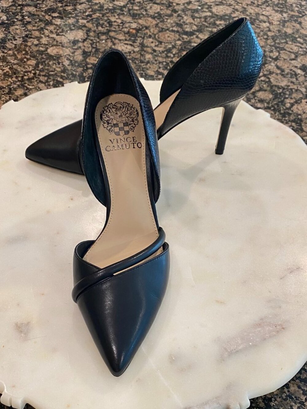 Vince Camuto Adelia Black Pointed Toe d'Orsay Heel w/ Faux Snakeskin Womens 7.5